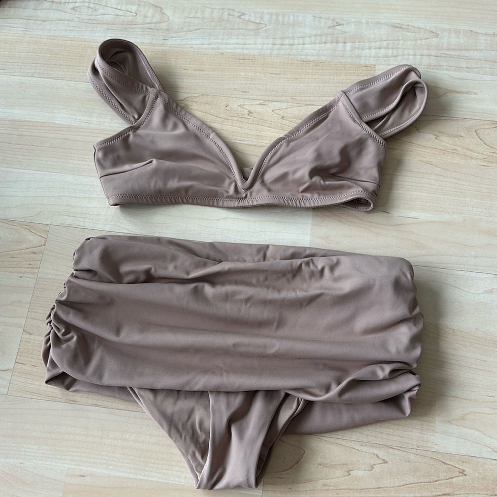 Skims Swim | Shaping Top & Ruched High Waisted Bottom